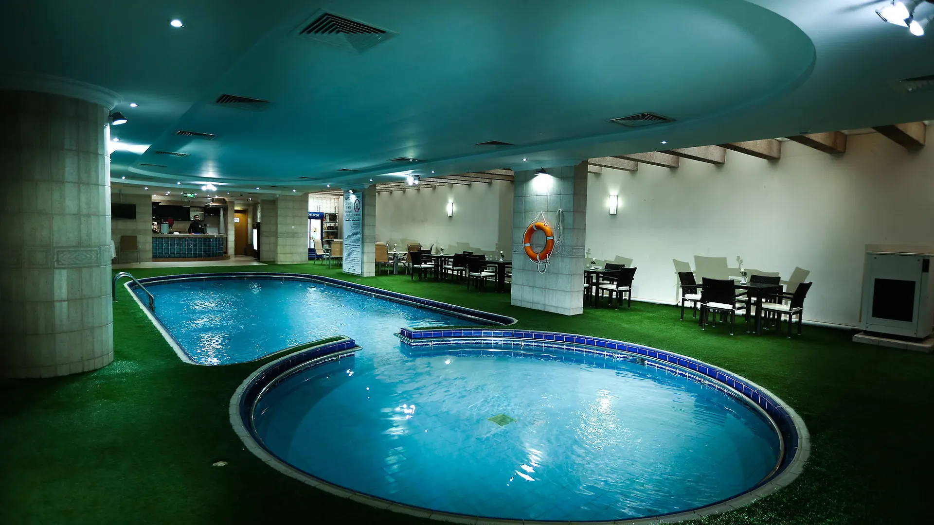 Howard Johnson Dammam Hotel 3*,